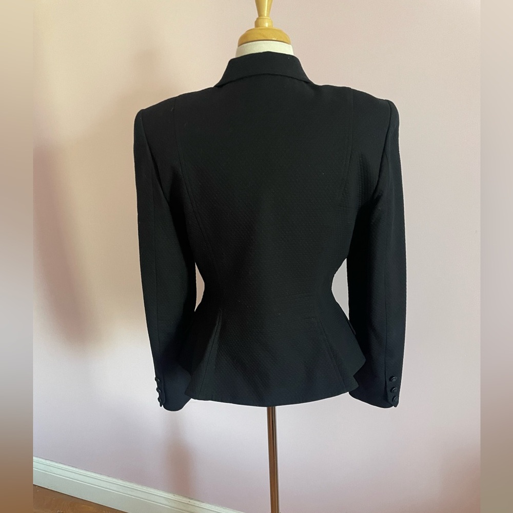 Vintage WAYNE CLARK Jewelled Lip Black and Red Tailored Blazer - Picture 6 of 10